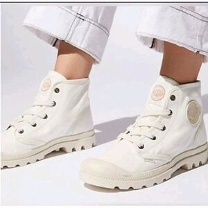 Palladium Pampa Hi Top Canvas Sneaker Star White Combat Grunge Boots Retro Sz 8